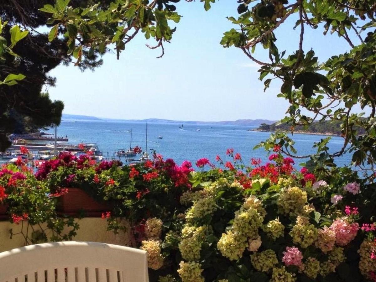 Sea View Room Macolic Palit Exterior foto