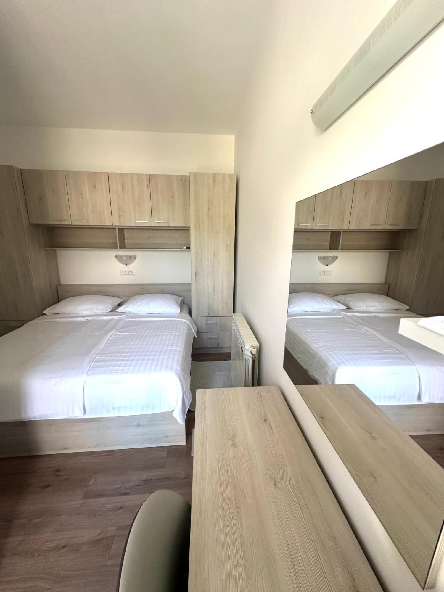 Sea View Room Macolic Palit Exterior foto